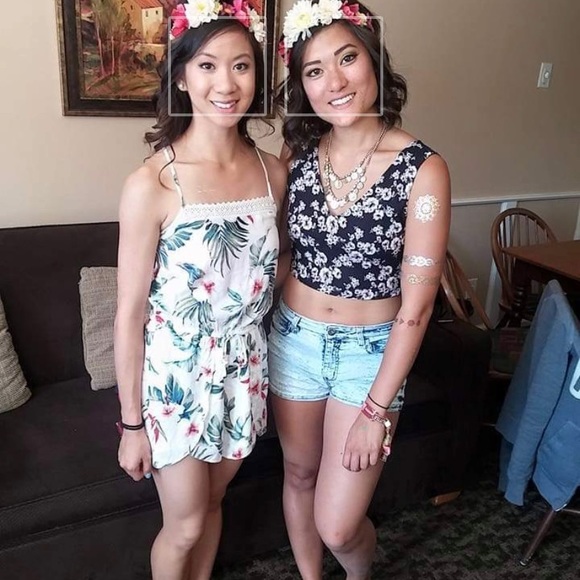 Hollister Romper - Picture 7 of 8